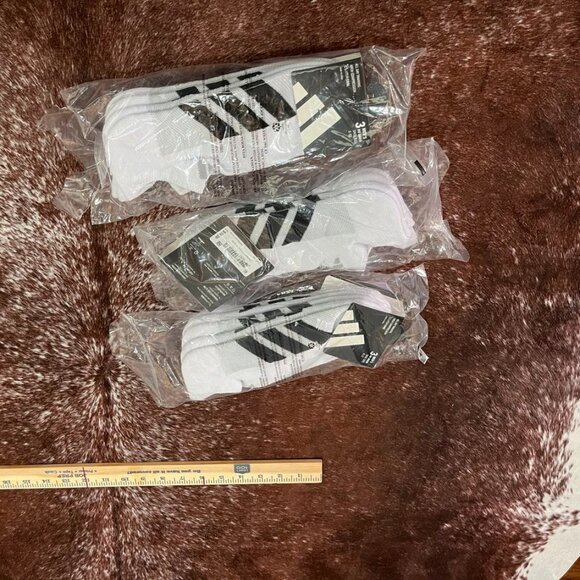 Adidas Men’s No Show Training Socks 3-Pack White  ClimaCool NWT STOCKING STUFFER - Picture 7 of 7